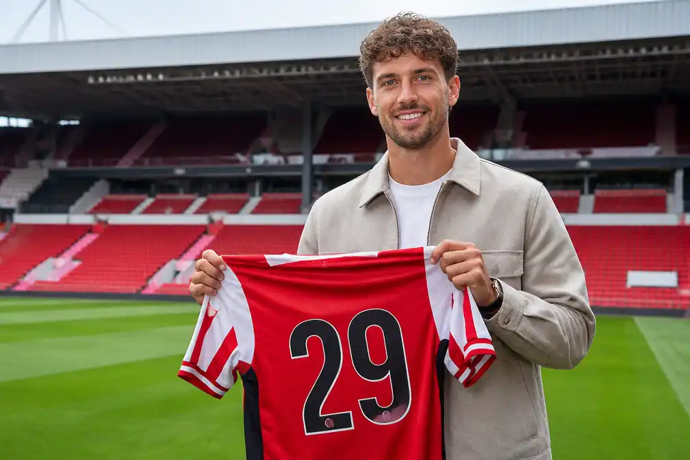 PSV haalt spits Sam Lammers terug van FC Twente voor twee seizoenen