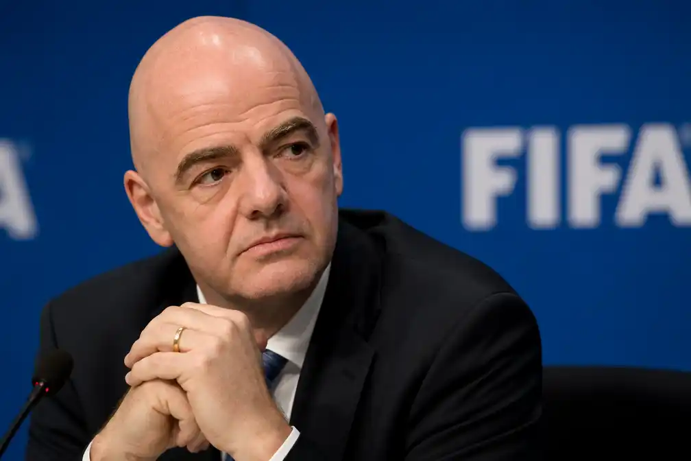 FIFA beschuldigt UEFA van lastercampagne tegen Infantino om WK-documenten