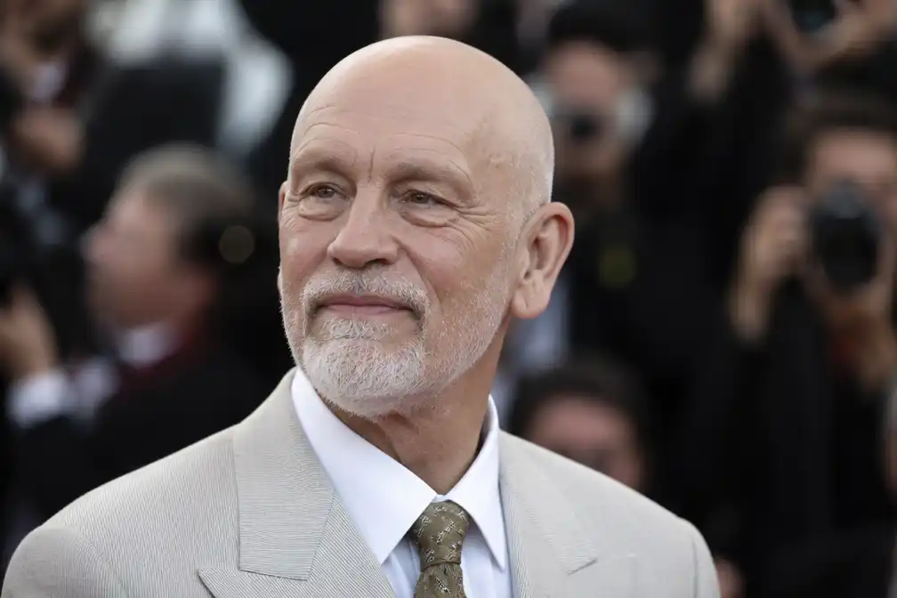John Malkovich wil nog niet met pensioen, zegt hij in Venetië