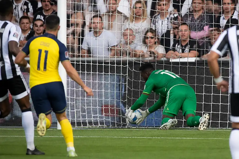 Union al vroeg op voorsprong na fout doelman Koné