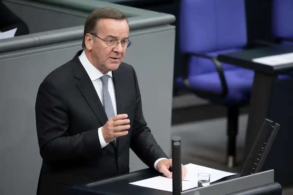 Duitse minister waarschuwt: Rusland spaart wapens op voor later