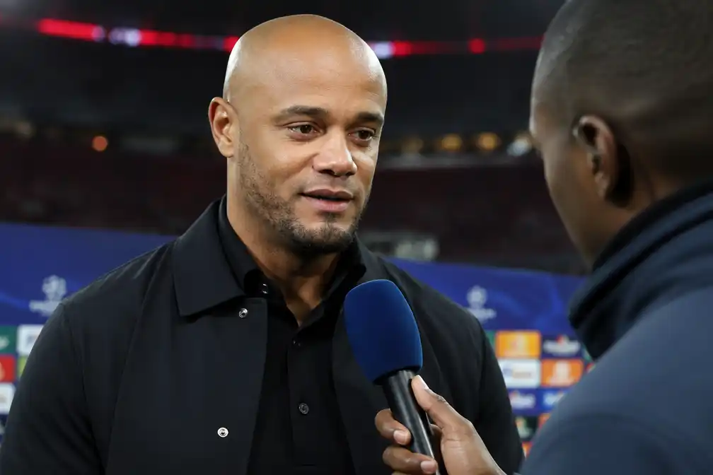 Kompany prijst 'artiest' Olise na ruime zege Bayern München op Bodø/Glimt