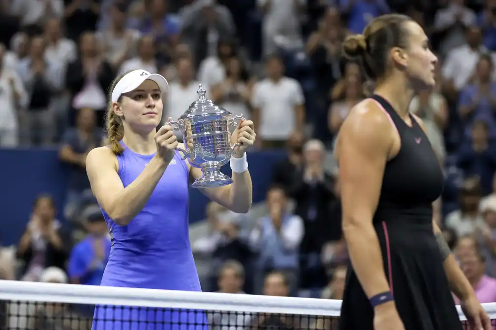 Rybakina verslaat titelverdedigster Sabalenka en wint eerste US Open