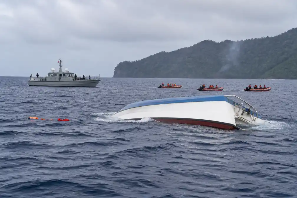 Veerboot MV Matui zinkt bij Vanuatu: één dode en ruim dertig vermisten