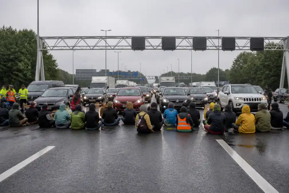 Utrecht verbiedt opnieuw A12-blokkade van Extinction Rebellion op 19 september