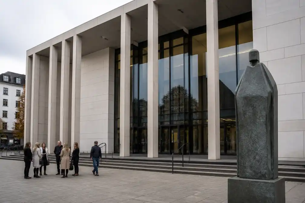 Tiktokker Glen W. (33) daagt niet op voor Hasseltse rechtbank in zedenzaak