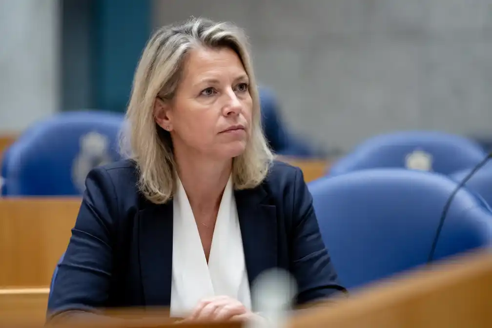 Palmen grijpt opnieuw in: herstel toeslagenaffaire dreigt te vertragen