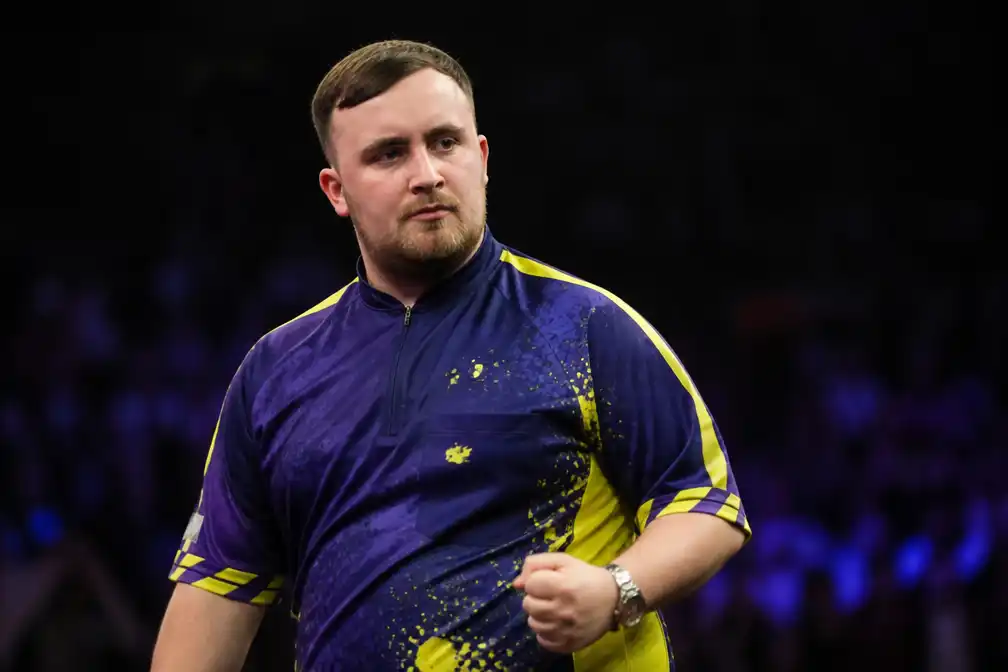Luke Littler dreigt Nederlandse darttoernooien te boycotten na gefluit