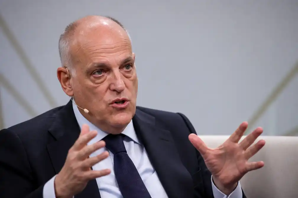Tebas noemt beschuldigingen van Real Madrid over scheidsrechters 'een ander sterrenstelsel'