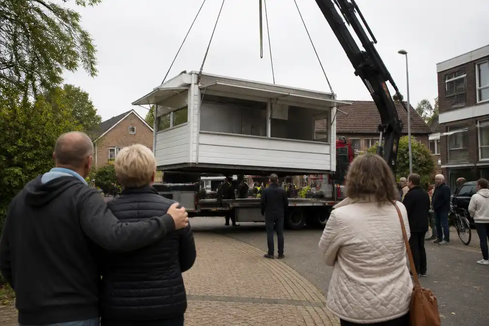 Laatste frietkot van Eeklo weggehaald, oud-uitbaters nemen afscheid