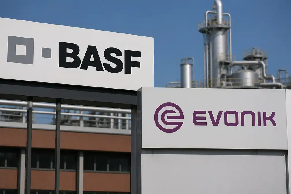 BASF doet overnamevoorstel aan branchegenoot Evonik, meldt FT