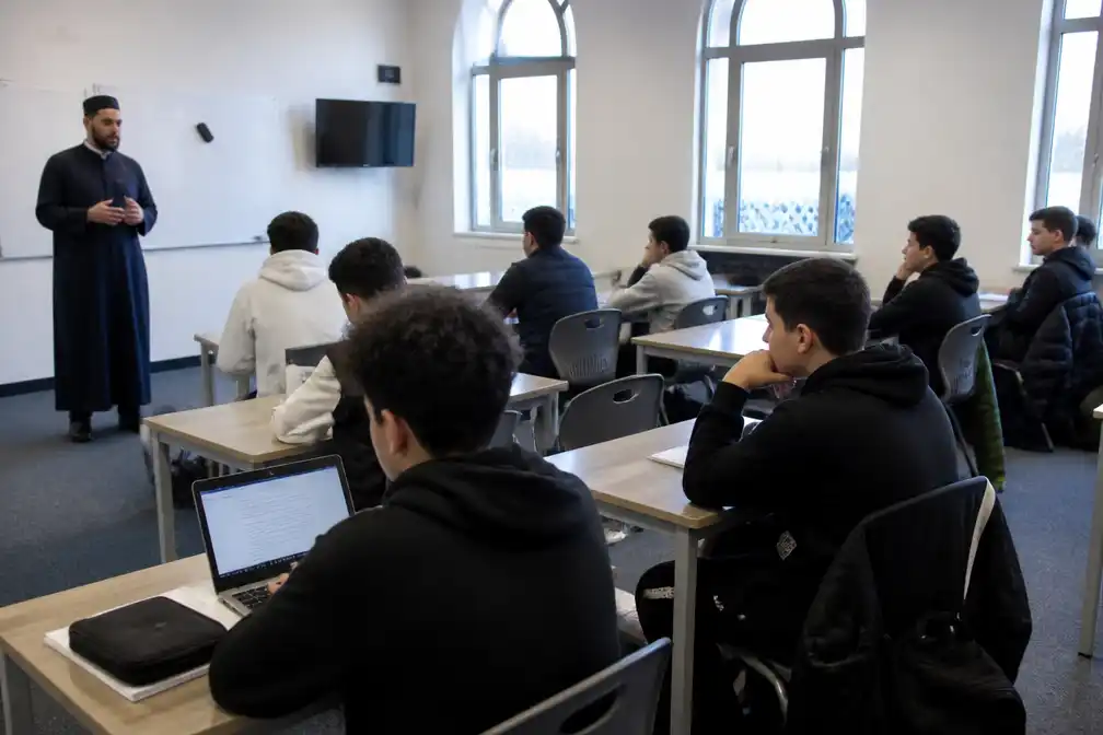 Islamitische school Novum Saeculum Lyceum begint in moskee in Gouda