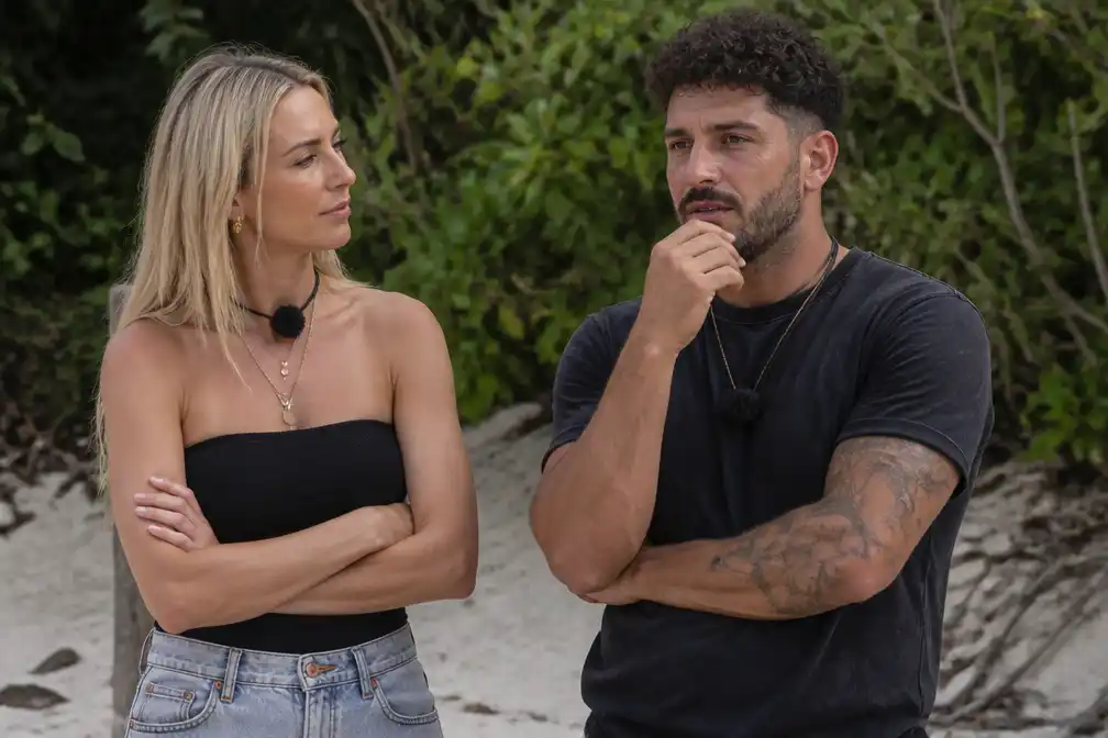 Debby en Elias delen volgens Malgosia nachten in Good Luck Guys