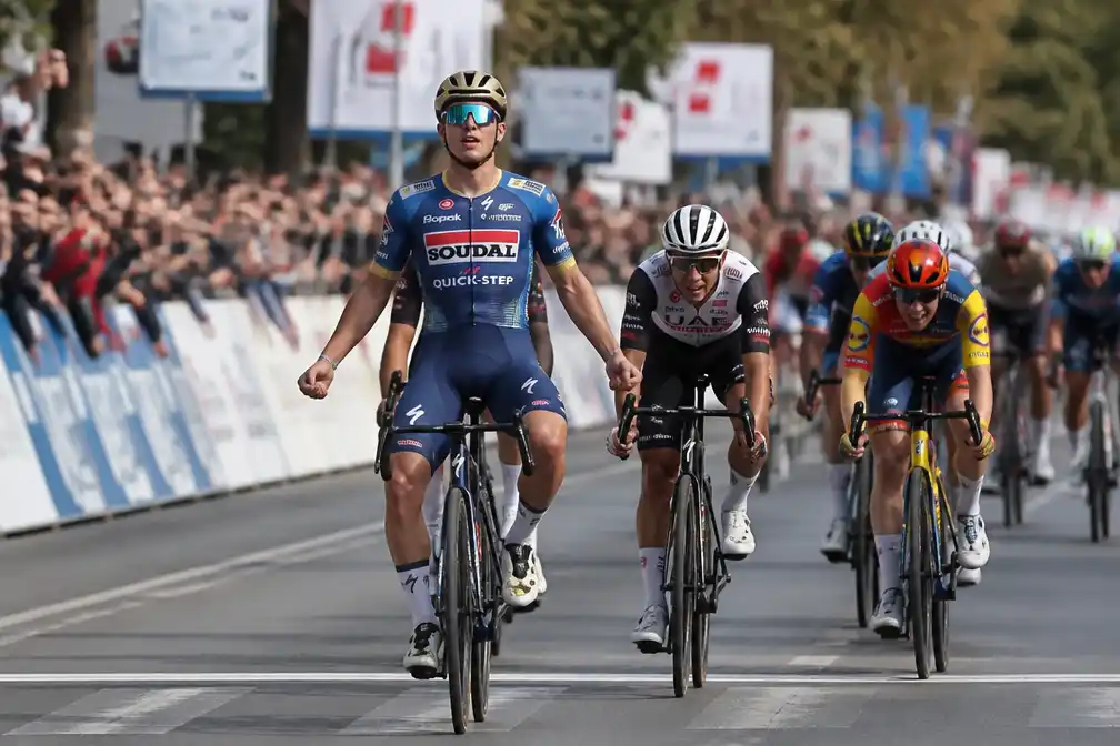 Magnier sprint in Ronde van Kroatië naar elfde zege van het seizoen