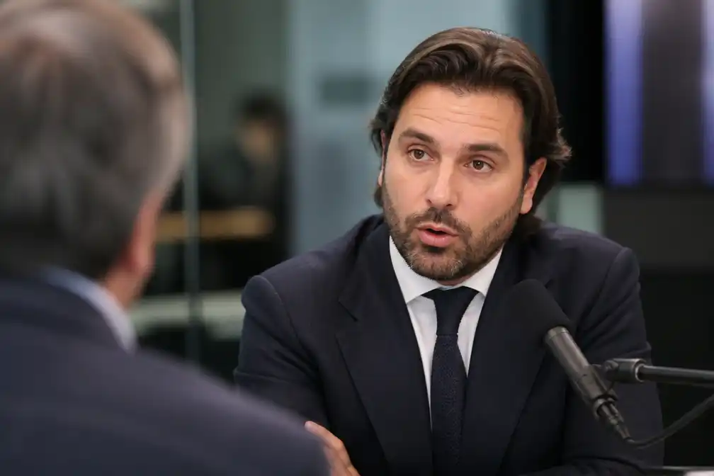 MR-voorzitter Bouchez wil dat werklozen zich opnieuw dagelijks melden