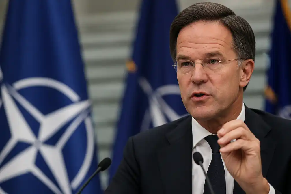 Rutte vraagt kalmte na Russische waarschuwingen aan Europa: 'Het legt het af tegen NAVO'
