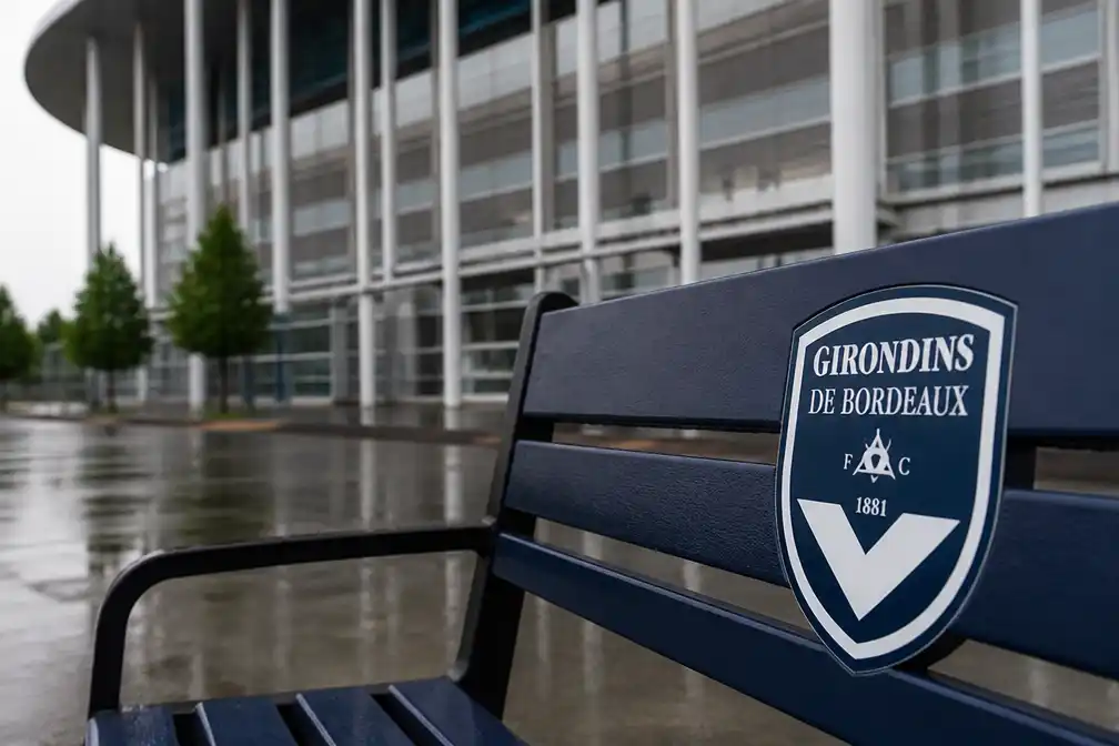 Amerikaanse groep Park Bench koopt noodlijdend Bordeaux voor 1 euro