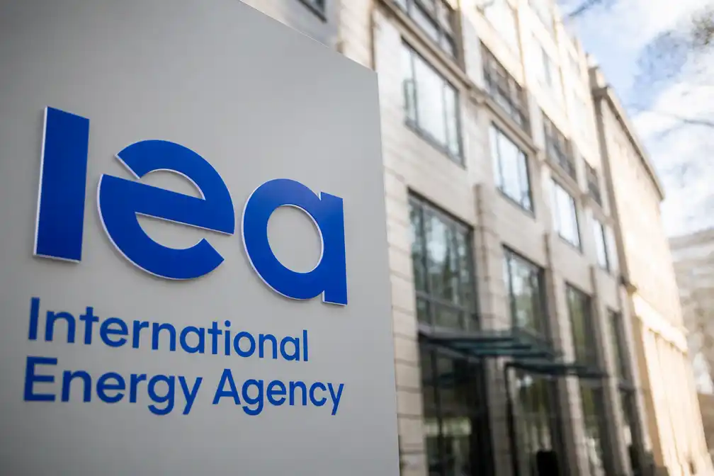 Brussel verwijst voor vrijgave dieselvoorraden naar IEA