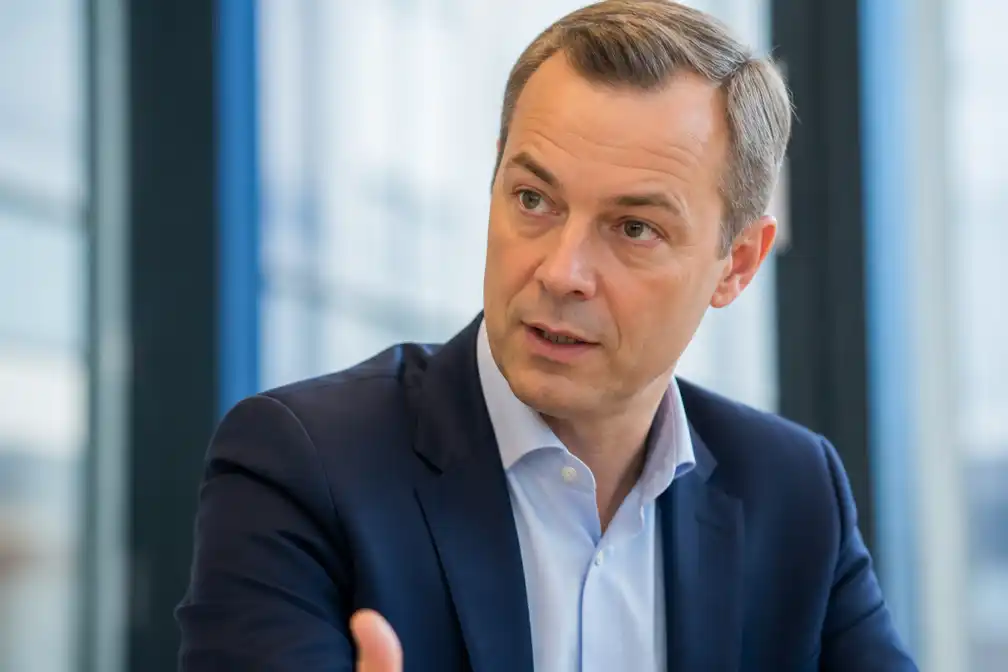 Lachaert: Open VLD en CD&V voerden fusiegesprekken bij start Vivaldi-regering