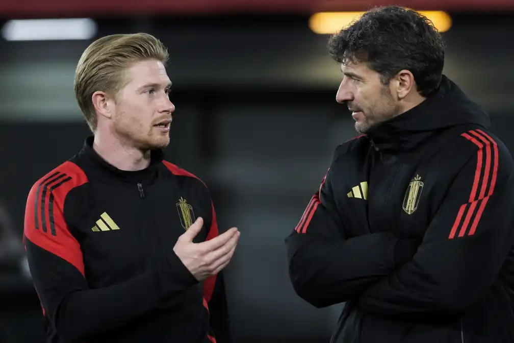 Klik tussen De Bruyne en Van Bommel stuwt Rode Duivels naar winst