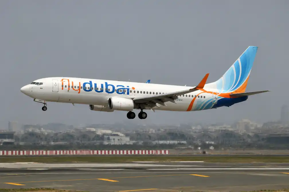 Copiloot valt gezagvoerder van Flydubai aan met mes; passagiers overmeesteren hem