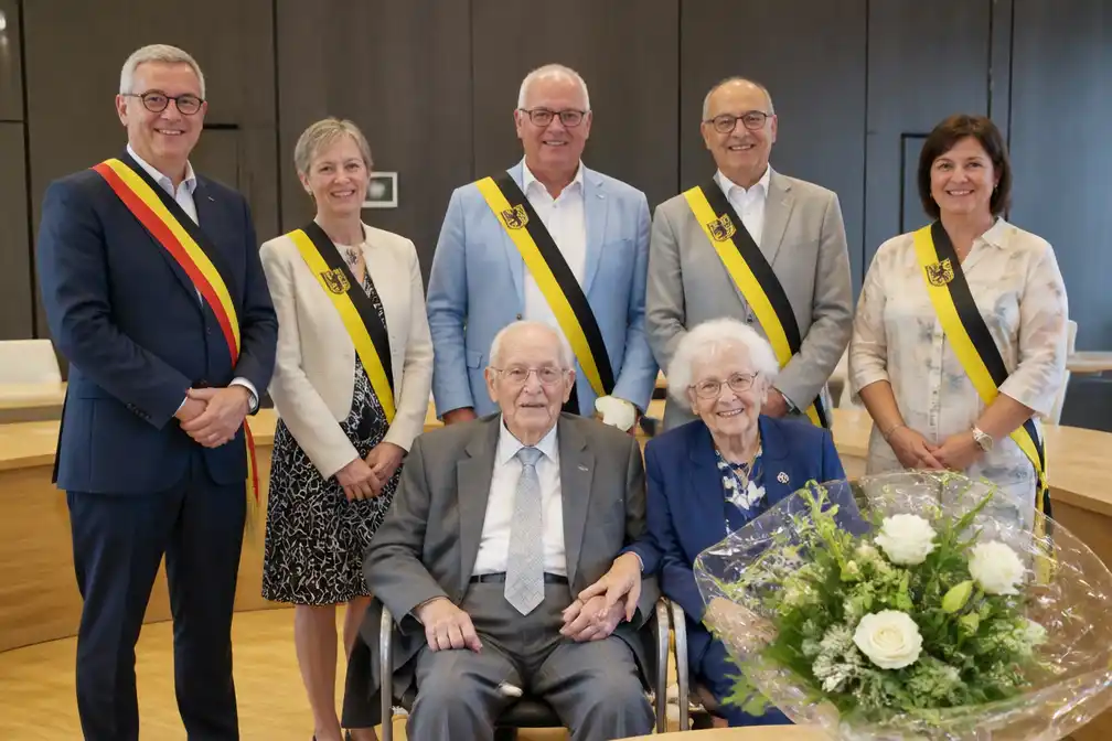 Mon Geets (98) en Ivonne Geens (93) vieren 75 jaar huwelijk in Keerbergen