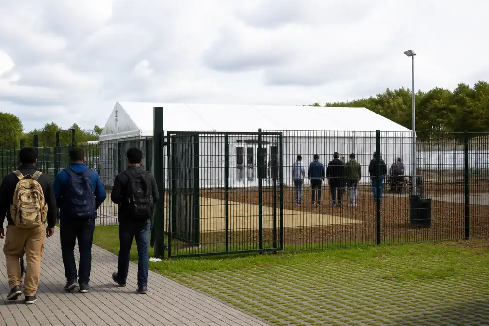 Nog 21 gemeenten onder toezicht wegens te weinig asielopvang