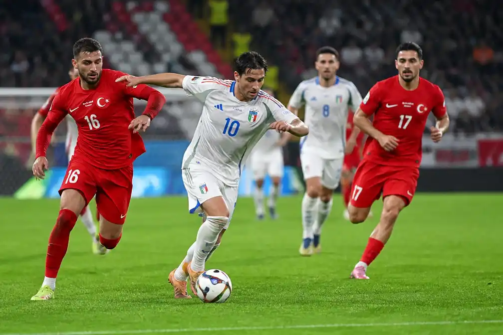 België zakt naar derde plaats in groep A van Nations League na zege Italië