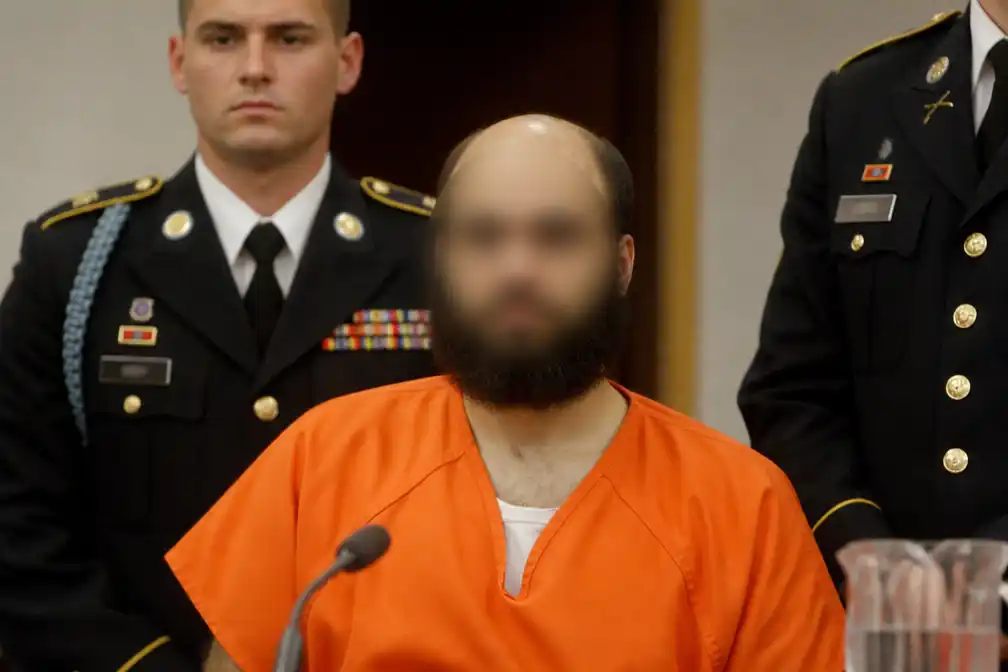 Trump keurt executie door vuurpeloton van Fort Hood-schutter Nidal Hasan goed