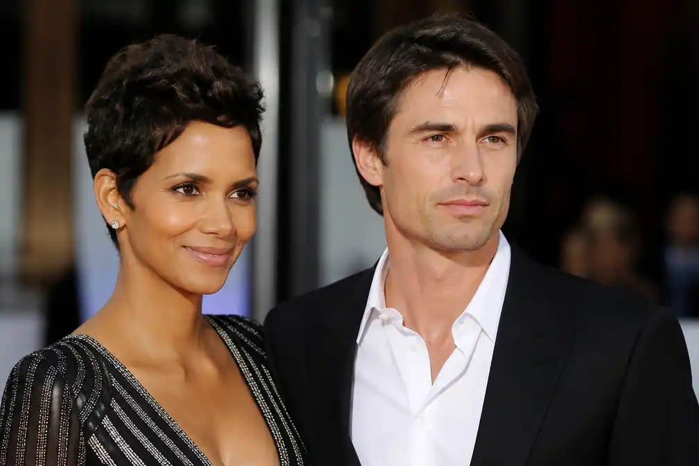 Halle Berry ontkent mishandeling van zoon Maceo en wil voogdij herzien