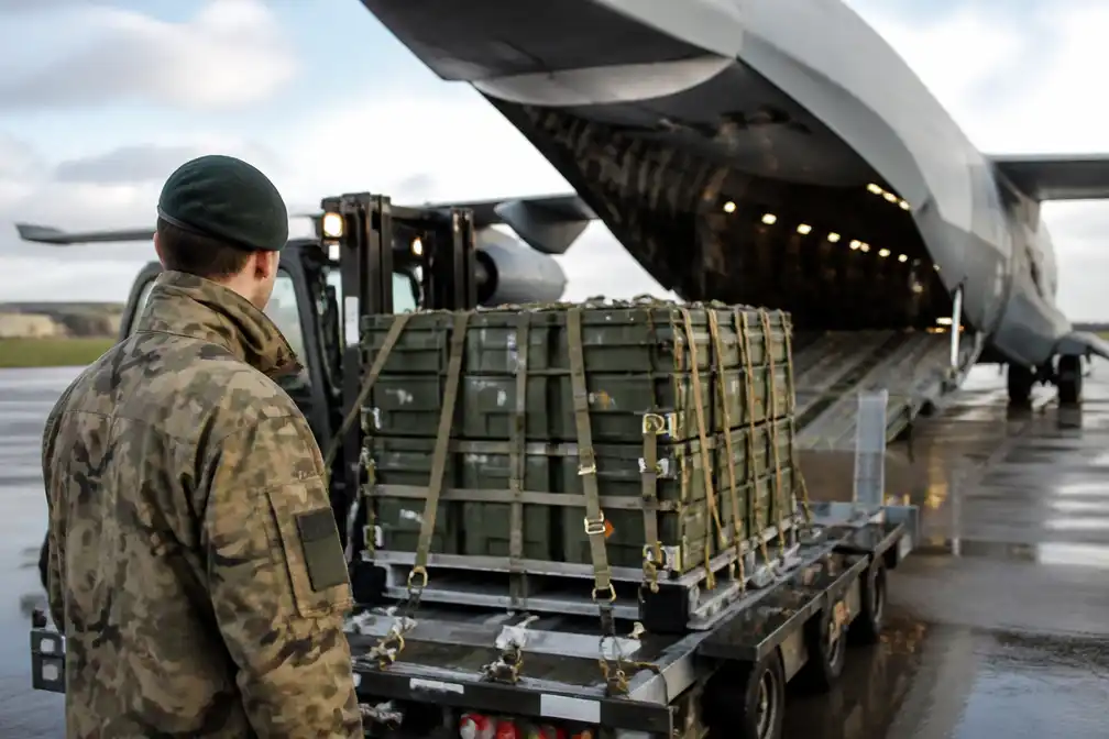 Defensie en OM onderzoeken corruptie bij wapenaankopen voor Oekraïne