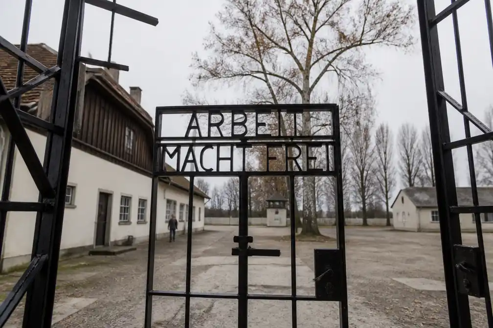 Historici betwisten Dachau-verhaal van Willem Wilbrink (99); NIOD noemt zaak 'vrij uniek'