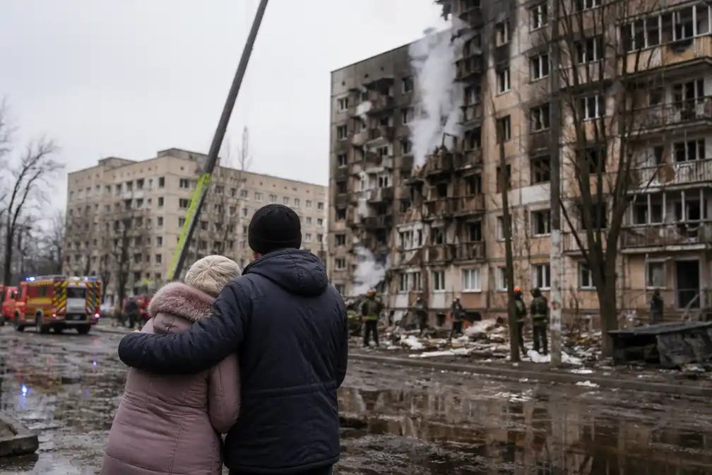 Russische aanvallen eisen zeker 97 burgerlevens, burgemeester Kyiv adviseert vertrek voor winter