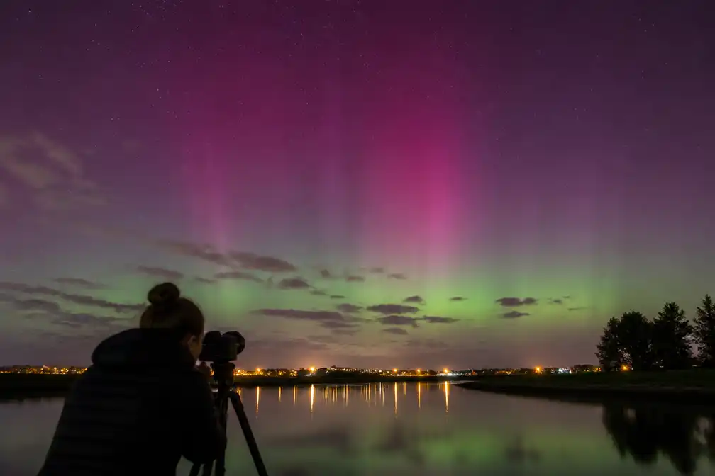 Kans op fotografisch noorderlicht in delen van Nederland op 10 oktober
