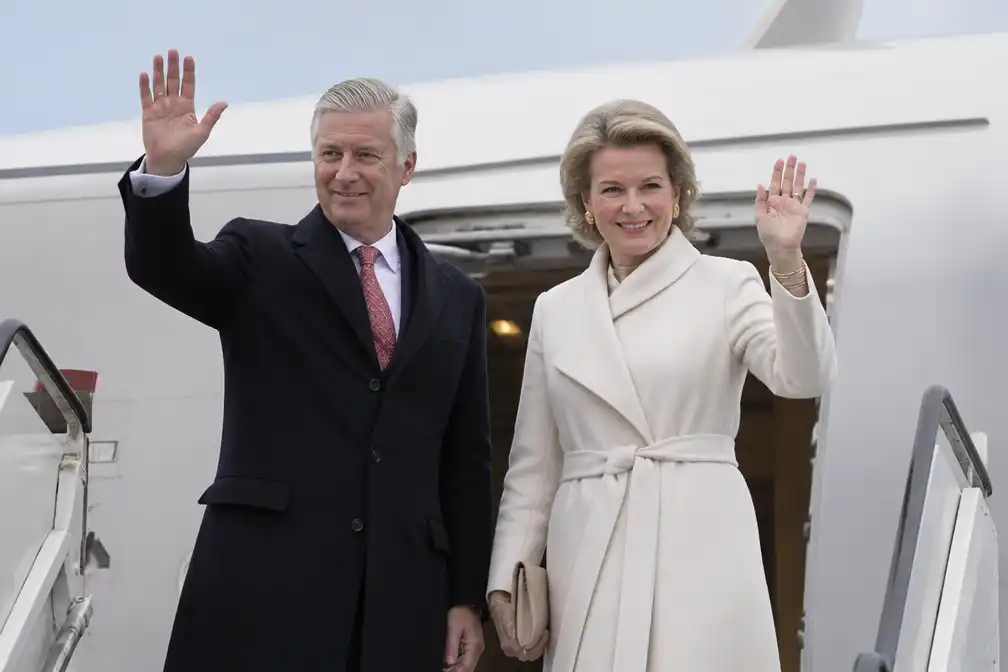 Koning Filip en koningin Mathilde beginnen staatsbezoek aan Kazachstan