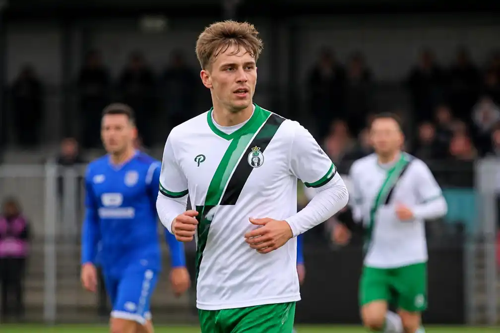 Arne Cassaert scoort voor SK Roeselare tegen Dessel en keert terug naar ex-club Hoogstraten
