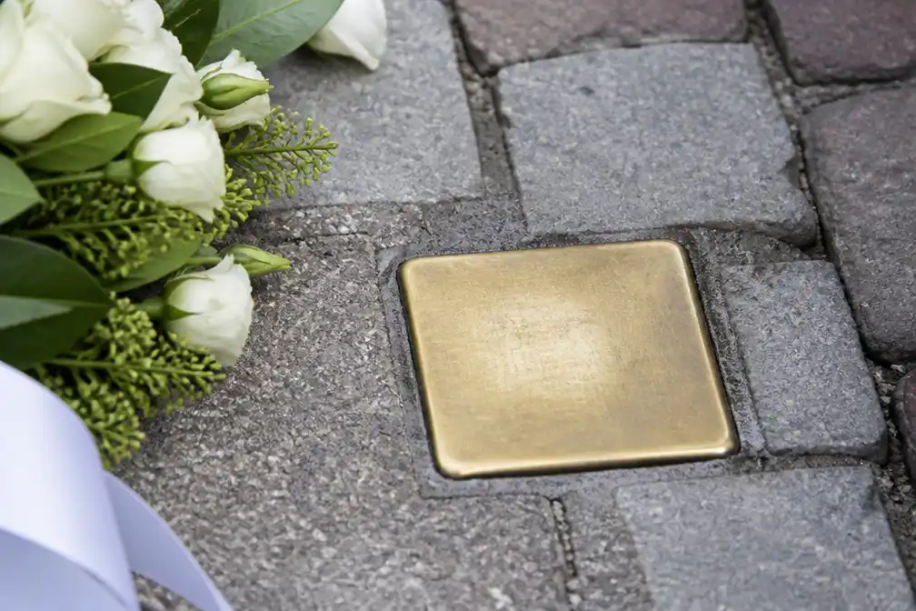Wommelgem onthult Struikelsteen voor verzetsstrijder August Hoes op 11 november