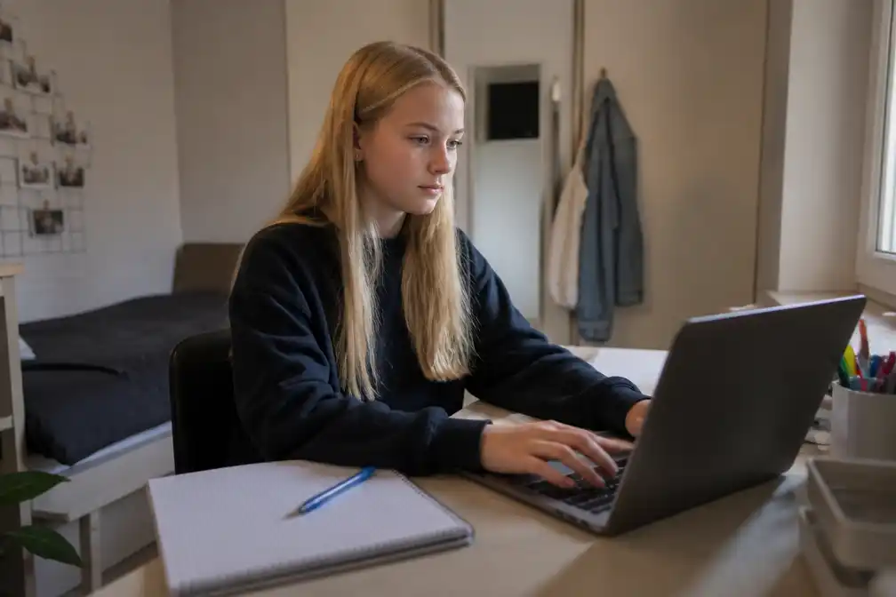 Linda (15) uit Nijmegen woont al op kamers in Venlo