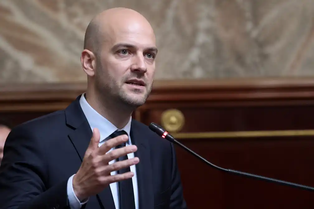 Franse minister Barrot beschuldigt Elon Musk van online intimidatiecampagnes