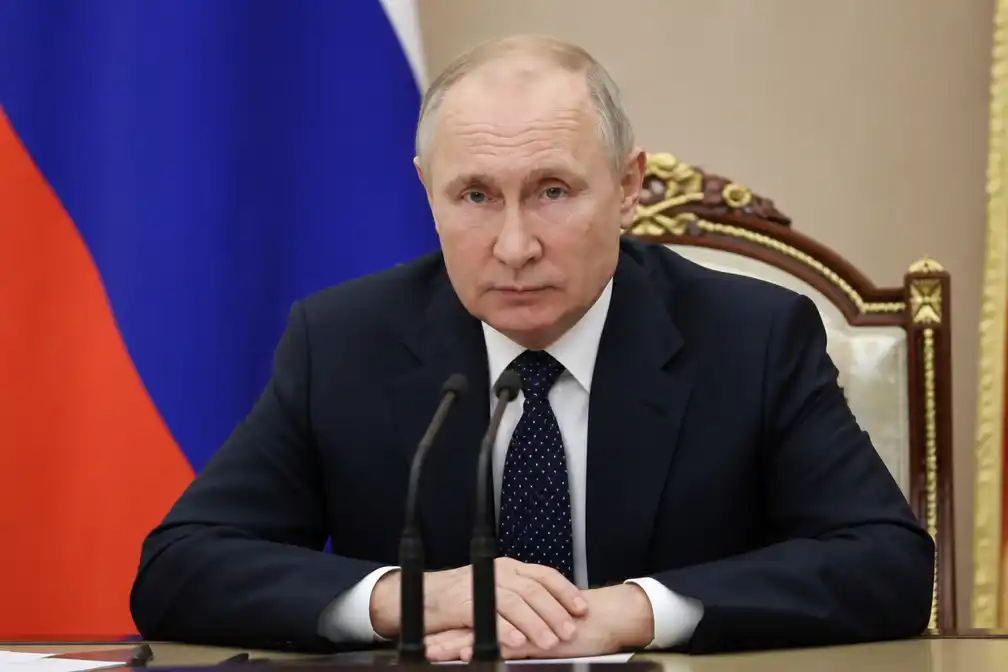 Nederlandse podcast vraagt: Rusland met gelijke munt betalen of diplomatiek blijven