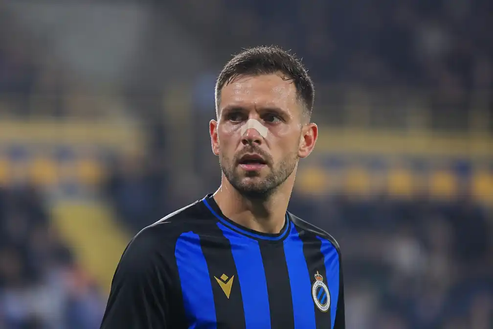 Mechele ondergaat neuscorrectie na neusbreuk tegen Inter en hoopt zaterdag te spelen