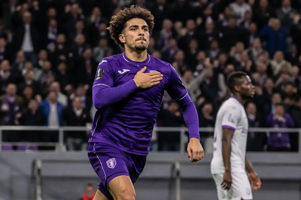 Anas Haj Mohamed zet Beerschot op voorsprong tegen Anderlecht in Croky Cup