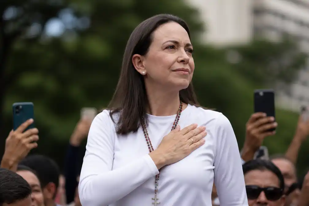 Venezolaanse oppositiealliantie bevestigt María Corina Machado als leider