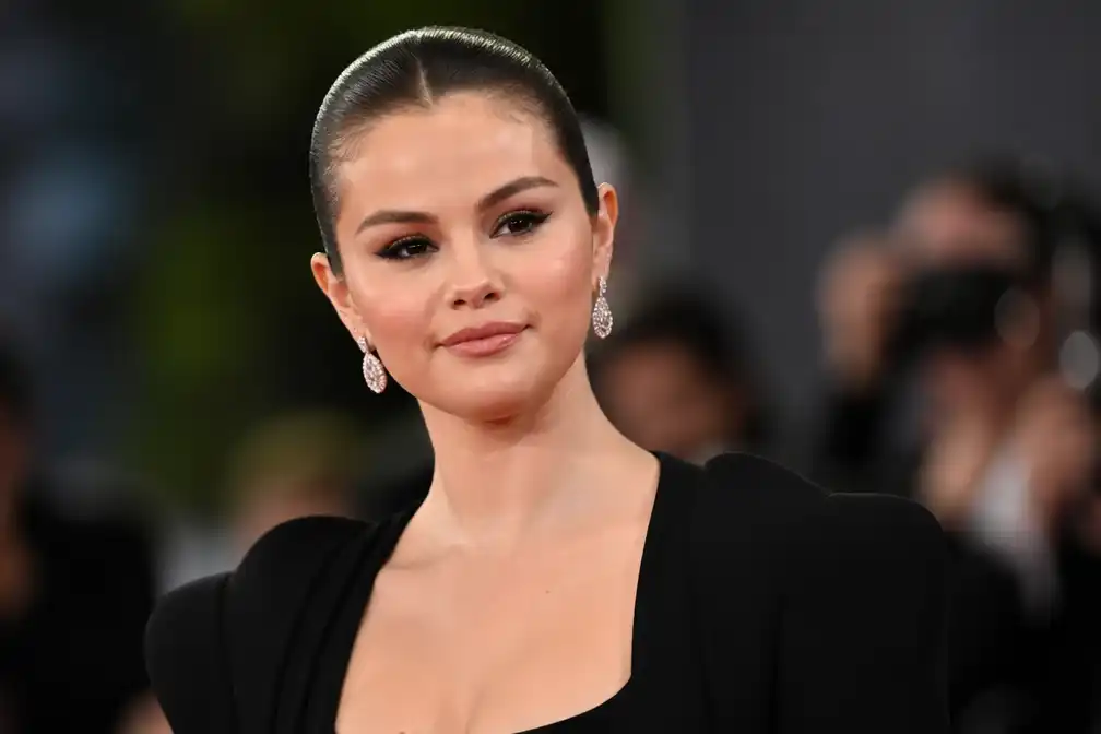 Selena Gomez: jarenlang nicotine vapen heeft mijn stem veranderd