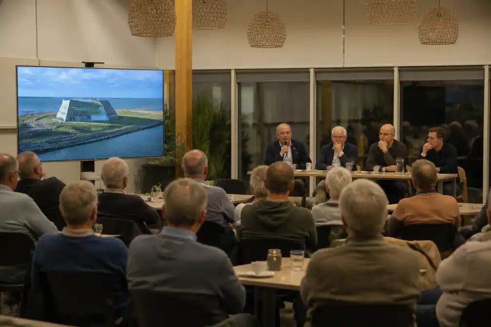 Gemeentebelangen Het Hogeland debatteert over WEC en lot van gebouw bij faillissement