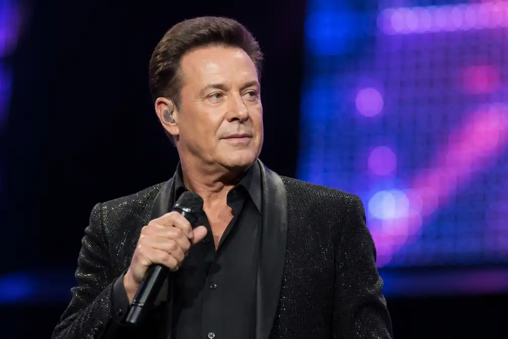 Gerard Joling stopt per direct bij De Toppers en overvalt collega's