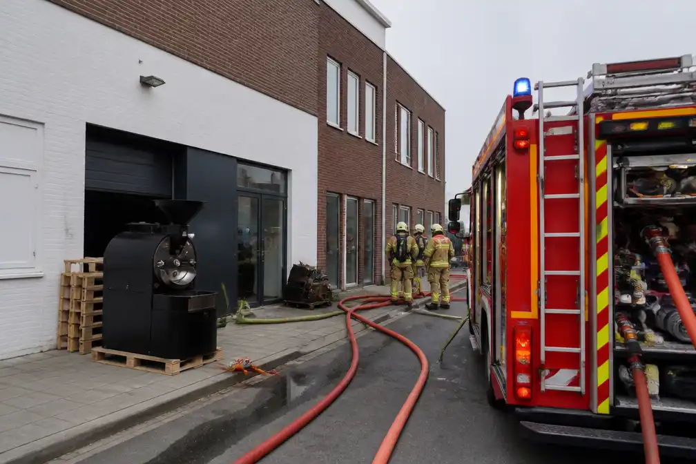 Brand in koffiebranderij in Assebroek snel onder controle