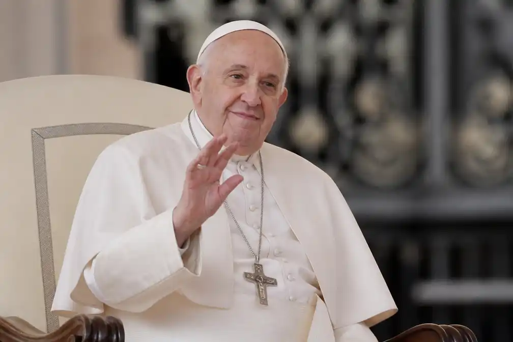Vaticaan: tumor op long van paus niet uitgezaaid, geen verdere behandeling nodig