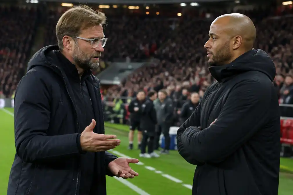 Klopp haalt uit naar tactiek van Kompany: 'Ik zal nog wat moeten studeren om hem te begrijpen'