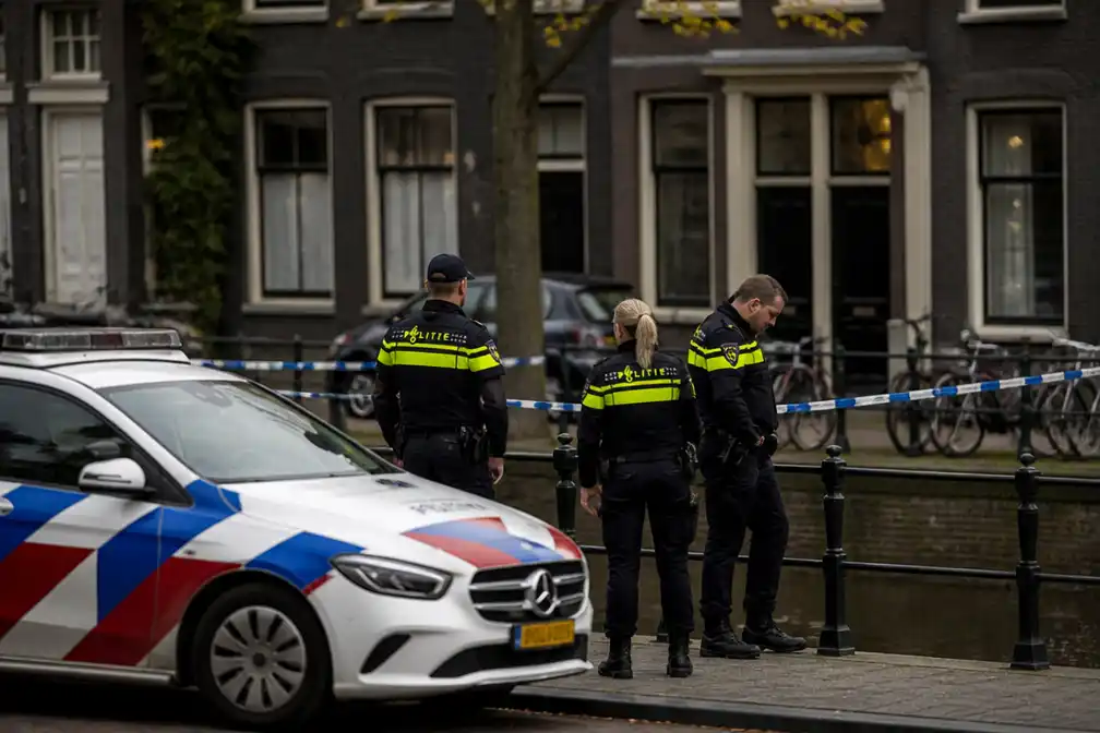 Familie van vermoorde Hajar verwijt Amsterdamse politie te laat te hebben gehandeld